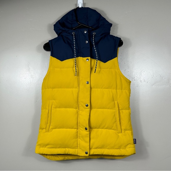 Patagonia Women's Bivy Hooded Vest Puffer Down Jacket Sulpher